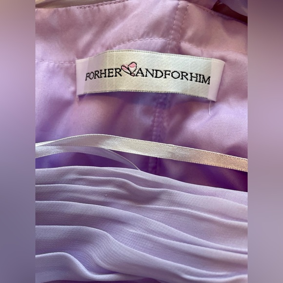 Lilac One-shoulder bridesmaid dress - Picture 6 of 7